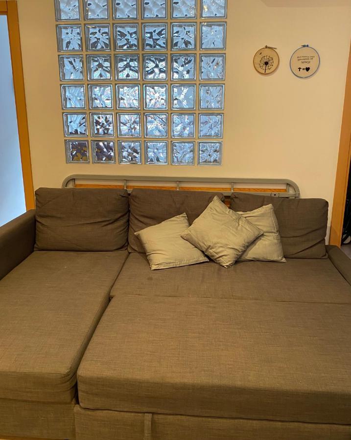 Cozy Apartment At A Great Location! L’Hospitalet de Llobregat Exterior foto